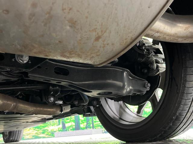 プリウス Ｚ　パノラマルーフ　全周囲カメラ　１２．３型純正ナビ　突被害軽減システム　レーダークルーズ　禁煙車　ハーフレザーシート　前席シートエアコン　パワーシート　コーナーセンサー　スマートキー　ＬＥＤヘッド（22枚目）