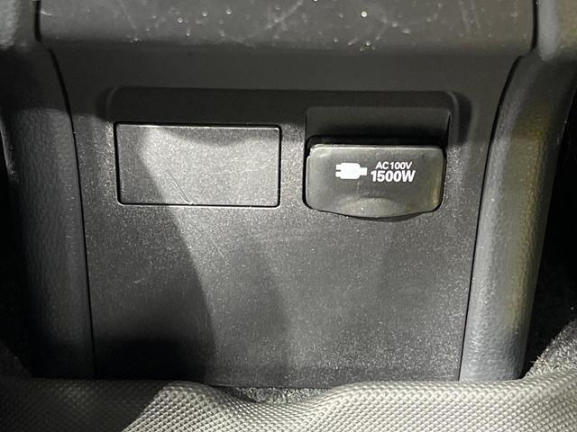 プリウス Ｚ　パノラマルーフ　全周囲カメラ　１２．３型純正ナビ　突被害軽減システム　レーダークルーズ　禁煙車　ハーフレザーシート　前席シートエアコン　パワーシート　コーナーセンサー　スマートキー　ＬＥＤヘッド（39枚目）