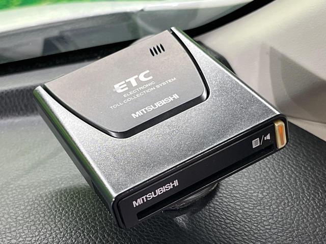 ｅＫワゴン Ｍ　ｅ－アシスト　衝突被害軽減システム　禁煙車　シートヒーター　オートエアコン　ＣＤ　アイドリングストップ　電動格納ミラー　横滑り防止装置　キーレス（7枚目）