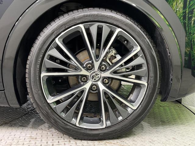 プリウス Ｚ　パノラマルーフ　全周囲カメラ　衝突被害軽減システム　レーダークルーズ　禁煙車　ハーフレザーシート　前席シートエアコン　パワーシート　コーナーセンサー　スマートキー　ＬＥＤヘッド　ＥＴＣ２．０（24枚目）