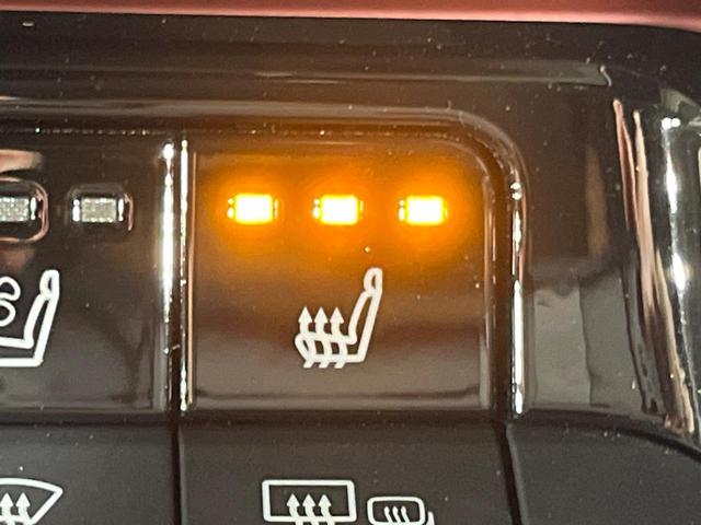 プリウス Ｚ　パノラマルーフ　全周囲カメラ　衝突被害軽減システム　レーダークルーズ　禁煙車　ハーフレザーシート　前席シートエアコン　パワーシート　コーナーセンサー　スマートキー　ＬＥＤヘッド　ＥＴＣ２．０（49枚目）