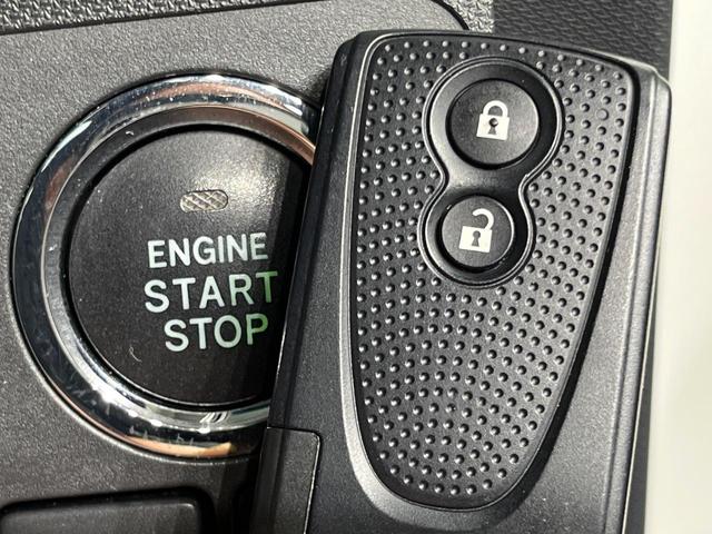 ムーヴ カスタム　Ｘ　ＳＡ　衝突軽減装置　純正ＳＤナビ　バックカメラ　禁煙車　スマートキー　ＨＩＤヘッド　ＥＴＣ　純正１４インチアルミ　オートライト　オートエアコン　ＣＤ　ＤＶＤ再生　地デジ（7枚目）