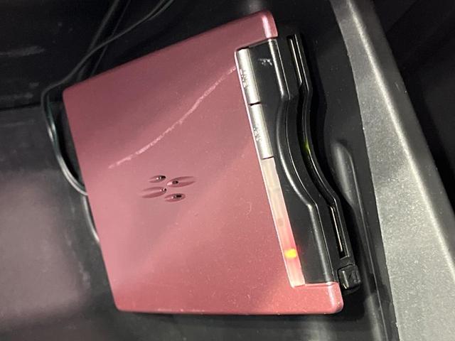 ムーヴ カスタム　Ｘ　ＳＡ　衝突軽減装置　純正ＳＤナビ　バックカメラ　禁煙車　スマートキー　ＨＩＤヘッド　ＥＴＣ　純正１４インチアルミ　オートライト　オートエアコン　ＣＤ　ＤＶＤ再生　地デジ（36枚目）