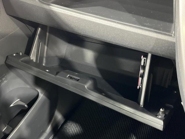 ムーヴ カスタム　Ｘ　ＳＡ　衝突軽減装置　純正ＳＤナビ　バックカメラ　禁煙車　スマートキー　ＨＩＤヘッド　ＥＴＣ　純正１４インチアルミ　オートライト　オートエアコン　ＣＤ　ＤＶＤ再生　地デジ（45枚目）