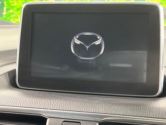 アクセラスポーツ １５Ｓツーリング　マツダコネクトナビ　バックカメラ　衝突被害軽減システム　レーダークルーズ　禁煙車　スマートキー　ＨＩＤヘッド　ＥＴＣ　純正１６インチアルミ　オートライト　デュアルエアコン　Ｂｌｕｅｔｏｏｔｈ（3枚目）