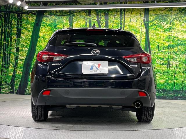 アクセラスポーツ １５Ｓツーリング　マツダコネクトナビ　バックカメラ　衝突被害軽減システム　レーダークルーズ　禁煙車　スマートキー　ＨＩＤヘッド　ＥＴＣ　純正１６インチアルミ　オートライト　デュアルエアコン　Ｂｌｕｅｔｏｏｔｈ（15枚目）