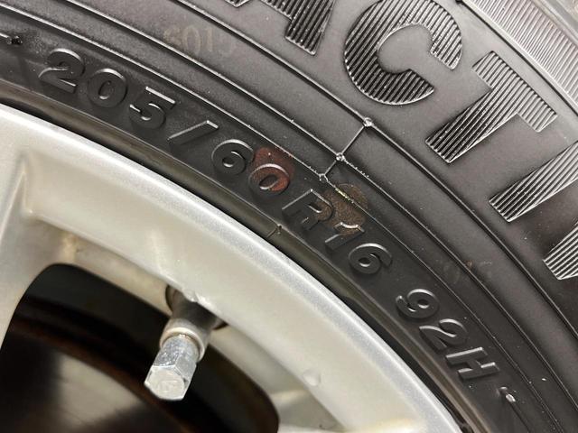 アクセラスポーツ １５Ｓツーリング　マツダコネクトナビ　バックカメラ　衝突被害軽減システム　レーダークルーズ　禁煙車　スマートキー　ＨＩＤヘッド　ＥＴＣ　純正１６インチアルミ　オートライト　デュアルエアコン　Ｂｌｕｅｔｏｏｔｈ（60枚目）