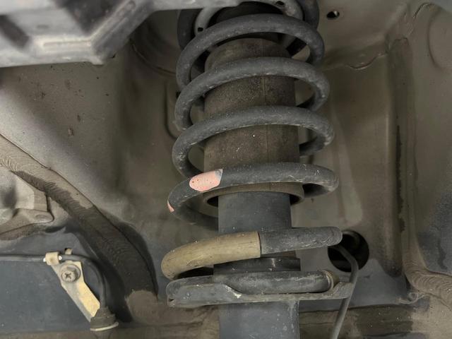 ハスラー Ｊスタイル　ＳＤナビ　バックカメラ　衝突被害軽減システム　禁煙車　スマートキー　ＨＩＤヘッド　ＥＴＣ　オートライト　オートエアコン　Ｂｌｕｅｔｏｏｔｈ　ＣＤ　ＤＶＤ再生　フルセグ　ＨＩＤフォグ（20枚目）