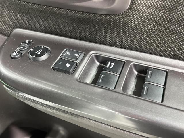 フリード Ｇ・ホンダセンシング　両側電動ドア　純正ＳＤナビ　バックカメラ　衝突被害軽減システム　レーダークルーズ　禁煙車　コーナーセンサー　スマートキー　ビルトインＥＴＣ　車線逸脱警報　オートライト　オートエアコン（52枚目）