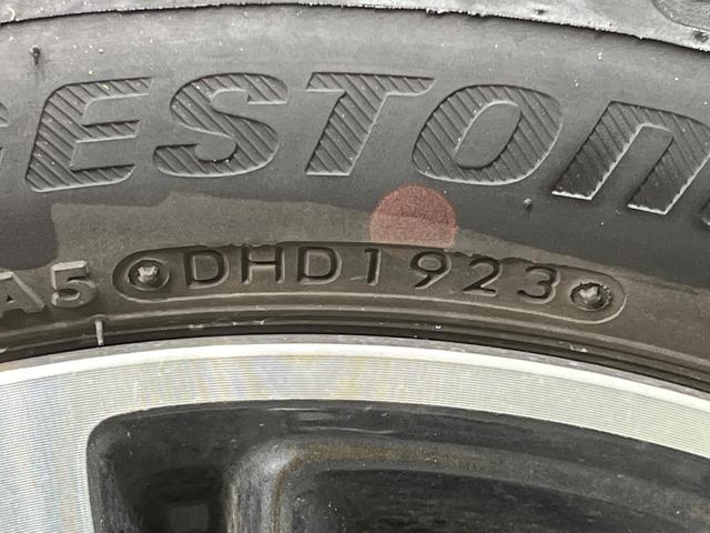 スペーシアカスタム ハイブリッドＸＳターボ　メーカー９インチナビ　両側電動ドア　全周囲カメラ　衝突軽減　レーダークルーズ　禁煙車　シートヒーター　ドラレコ　コーナーセンサー　スマートキー　ＬＥＤヘッド　ＥＴＣ（64枚目）