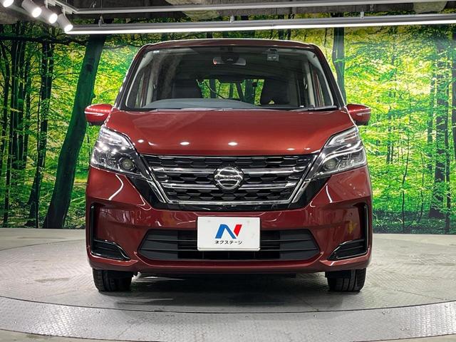 セレナ XV 両側電動ドア 8型ナビ 全周囲カメラ 衝突被害軽減システム レーダークルーズ 禁煙車 ドラレコ コーナーセンサー スマートキー LEDヘッド ビルトインETC 純正17インチアルミ オートハイビーム(14枚目)