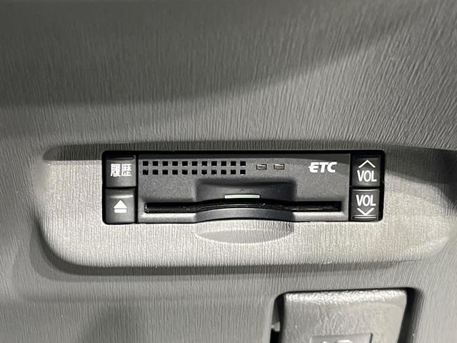 プリウス Ｓツーリングセレクション　ＳＤナビ　バックカメラ　禁煙車　コーナーセンサー　スマートキー　ＨＩＤヘッド　ビルトインＥＴＣ　オートライト　オートエアコン　Ｂｌｕｅｔｏｏｔｈ　ＣＤ（5枚目）