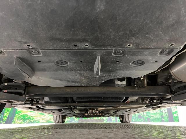 プリウス Ｓツーリングセレクション　ＳＤナビ　バックカメラ　禁煙車　コーナーセンサー　スマートキー　ＨＩＤヘッド　ビルトインＥＴＣ　オートライト　オートエアコン　Ｂｌｕｅｔｏｏｔｈ　ＣＤ（19枚目）