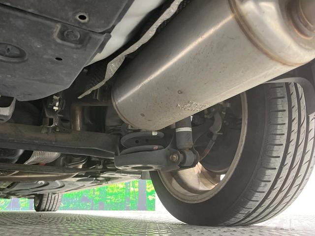 プリウス Ｓツーリングセレクション　ＳＤナビ　バックカメラ　禁煙車　コーナーセンサー　スマートキー　ＨＩＤヘッド　ビルトインＥＴＣ　オートライト　オートエアコン　Ｂｌｕｅｔｏｏｔｈ　ＣＤ（23枚目）