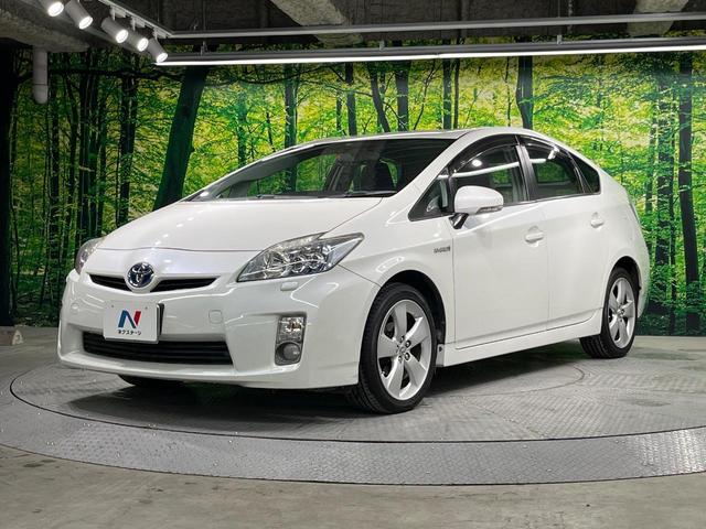 プリウス Ｓツーリングセレクション　ＳＤナビ　バックカメラ　禁煙車　コーナーセンサー　スマートキー　ＨＩＤヘッド　ビルトインＥＴＣ　オートライト　オートエアコン　Ｂｌｕｅｔｏｏｔｈ　ＣＤ（24枚目）