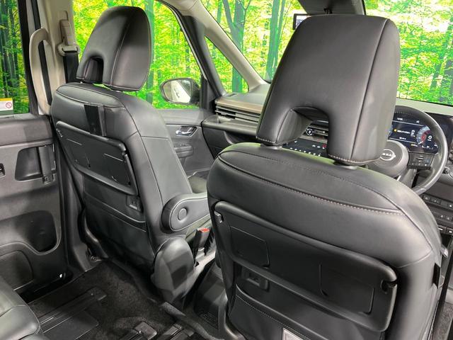 セレナ ｅ－パワー　ハイウェイスターＶ　９０周年記念車　両側電動ドア　純正１２インチナビ　後席モニター　全周囲カメラ　衝突軽減　レーダークルーズ　禁煙車　コーナーセンサー　スマートキー　ＬＥＤヘッド　ＥＴＣ２．０　純正１６インチアルミ　オートハイビーム（60枚目）