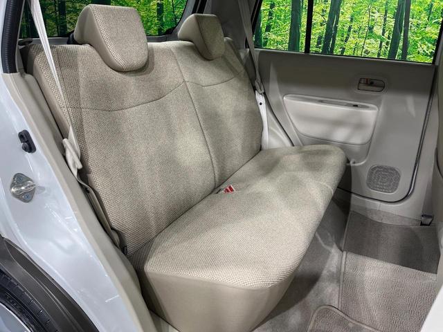 アルトラパン Ｇ　衝突被害軽減システム　シートヒーター　コーナーセンサー　スマートキー　オートライト　ＣＤ　プライバシーガラス　アームレスト　電動格納ミラー（9枚目）