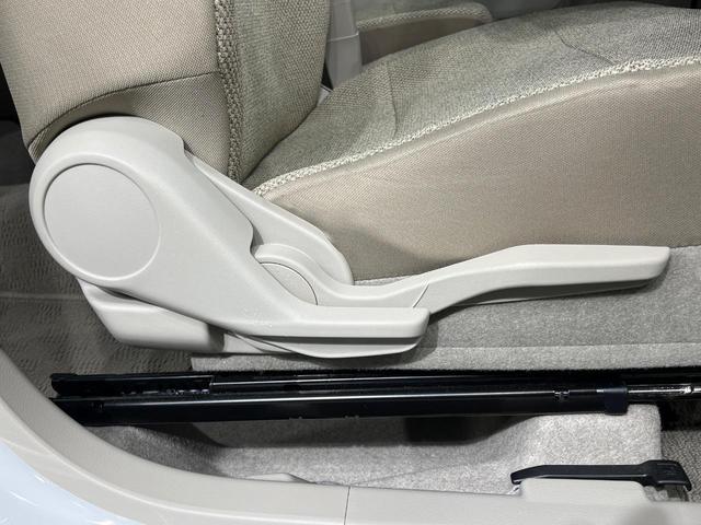 アルトラパン Ｇ　衝突被害軽減システム　シートヒーター　コーナーセンサー　スマートキー　オートライト　ＣＤ　プライバシーガラス　アームレスト　電動格納ミラー（43枚目）