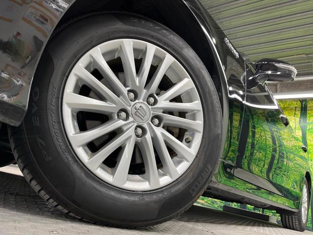 �y�����P�U�C���`�A���~�z�C�[���z�O�ςɃ}�b�`���������A���~�z�C�[���𑕒����Ă���܂��B�e��ЊO�A���~�z�C�[����A�X�^�b�h���X�^�C�����戵�����Ă���܂��B���񂲑��k����������