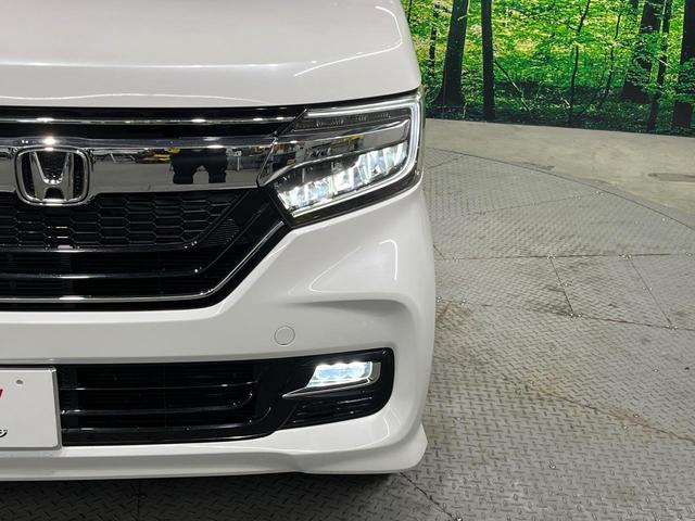 N-BOXカスタム G・Lターボホンダセンシング 両側電動ドア 純正8インチナビ バックカメラ 衝突被害軽減システム 禁煙車 ハーフレザーシート ドラレコ コーナーセンサー スマートキー LEDヘッド ビルトインETC 純正14インチアルミ(12枚目)