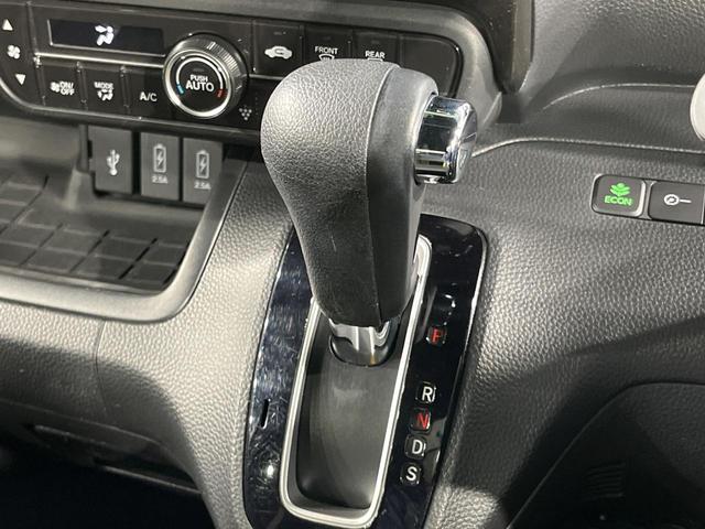 N-BOXカスタム G・Lターボホンダセンシング 両側電動ドア 純正8インチナビ バックカメラ 衝突被害軽減システム 禁煙車 ハーフレザーシート ドラレコ コーナーセンサー スマートキー LEDヘッド ビルトインETC 純正14インチアルミ(32枚目)