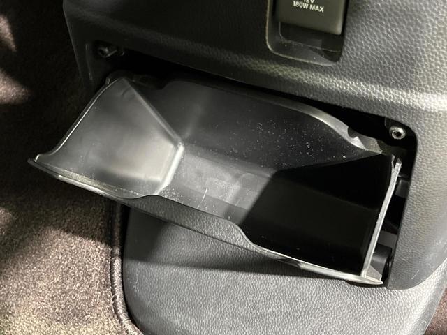 Ｎ－ＢＯＸカスタム Ｇ・Ｌターボホンダセンシング　両側電動ドア　純正ナビ　バックカメラ　衝突軽減　禁煙車　ハーフレザー　スマートキー　ＬＥＤヘッド　ビルトインＥＴＣ　純正１５インチアルミ　シートヒーター　車線逸脱警報（48枚目）