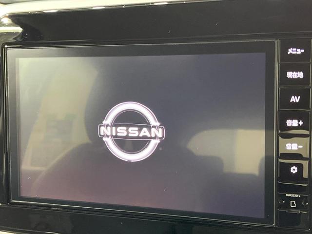 ノート Ｘ　純正９型ナビ　全周囲カメラ　衝突被害軽減システム　禁煙車　　デジタルインナーミラー　コーナーセンサー　スマートキー　ＬＥＤヘッド　ＥＴＣ　オートライト　オートエアコン　Ｂｌｕｅｔｏｏｔｈ（3枚目）