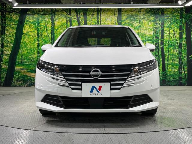 ノート Ｘ　純正９型ナビ　全周囲カメラ　衝突被害軽減システム　禁煙車　　デジタルインナーミラー　コーナーセンサー　スマートキー　ＬＥＤヘッド　ＥＴＣ　オートライト　オートエアコン　Ｂｌｕｅｔｏｏｔｈ（14枚目）