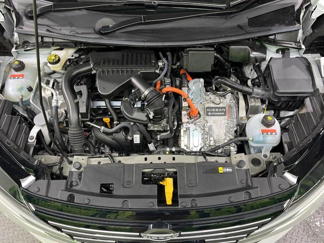 ノート Ｘ　純正９型ナビ　全周囲カメラ　衝突被害軽減システム　禁煙車　　デジタルインナーミラー　コーナーセンサー　スマートキー　ＬＥＤヘッド　ＥＴＣ　オートライト　オートエアコン　Ｂｌｕｅｔｏｏｔｈ（18枚目）