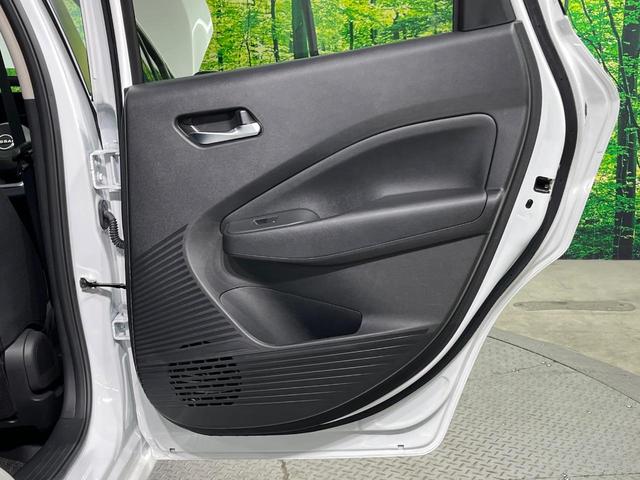 ノート Ｘ　純正９型ナビ　全周囲カメラ　衝突被害軽減システム　禁煙車　　デジタルインナーミラー　コーナーセンサー　スマートキー　ＬＥＤヘッド　ＥＴＣ　オートライト　オートエアコン　Ｂｌｕｅｔｏｏｔｈ（26枚目）