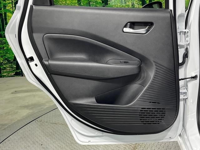 ノート Ｘ　純正９型ナビ　全周囲カメラ　衝突被害軽減システム　禁煙車　　デジタルインナーミラー　コーナーセンサー　スマートキー　ＬＥＤヘッド　ＥＴＣ　オートライト　オートエアコン　Ｂｌｕｅｔｏｏｔｈ（28枚目）