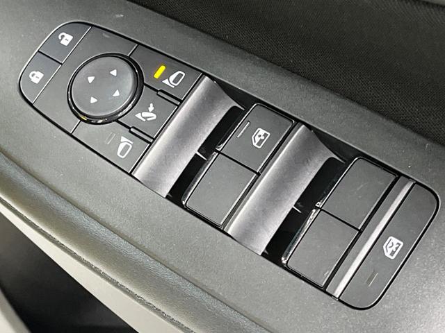 ノート Ｘ　純正９型ナビ　全周囲カメラ　衝突被害軽減システム　禁煙車　　デジタルインナーミラー　コーナーセンサー　スマートキー　ＬＥＤヘッド　ＥＴＣ　オートライト　オートエアコン　Ｂｌｕｅｔｏｏｔｈ（31枚目）