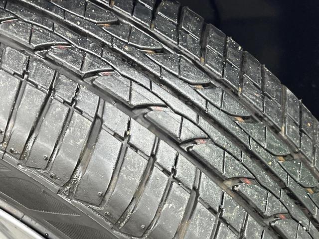 ノート Ｘ　純正９型ナビ　全周囲カメラ　衝突被害軽減システム　禁煙車　　デジタルインナーミラー　コーナーセンサー　スマートキー　ＬＥＤヘッド　ＥＴＣ　オートライト　オートエアコン　Ｂｌｕｅｔｏｏｔｈ（48枚目）