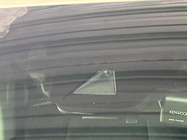 アルファード ２．５Ｓ　Ａパッケージ　両側電動ドア　ＢＩＧ－Ｘ１０インチナビ　バックカメラ　衝突軽減　レーダークルーズ　禁煙車　ドラレコ　コーナーセンサー　スマートキー　ＬＥＤヘッド　ＥＴＣ　純正１８インチアルミ　オートハイビーム（5枚目）