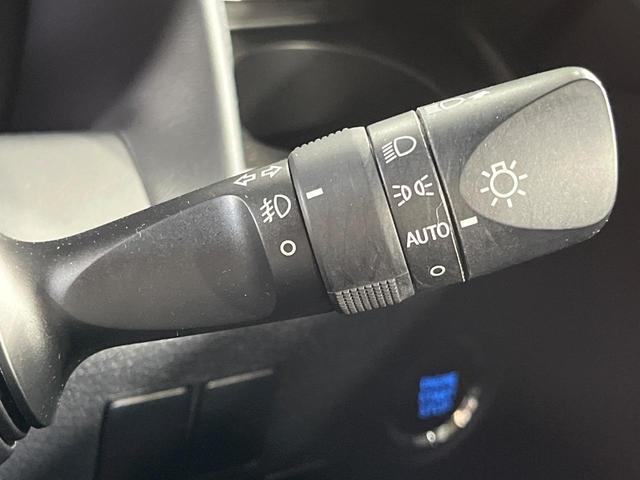 アルファード ２．５Ｓ　Ａパッケージ　両側電動ドア　ＢＩＧ－Ｘ１０インチナビ　バックカメラ　衝突軽減　レーダークルーズ　禁煙車　ドラレコ　コーナーセンサー　スマートキー　ＬＥＤヘッド　ＥＴＣ　純正１８インチアルミ　オートハイビーム（37枚目）