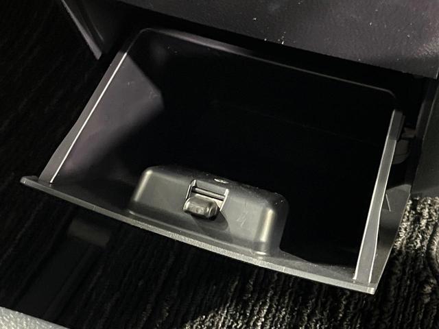 アルファード ２．５Ｓ　Ａパッケージ　両側電動ドア　ＢＩＧ－Ｘ１０インチナビ　バックカメラ　衝突軽減　レーダークルーズ　禁煙車　ドラレコ　コーナーセンサー　スマートキー　ＬＥＤヘッド　ＥＴＣ　純正１８インチアルミ　オートハイビーム（47枚目）