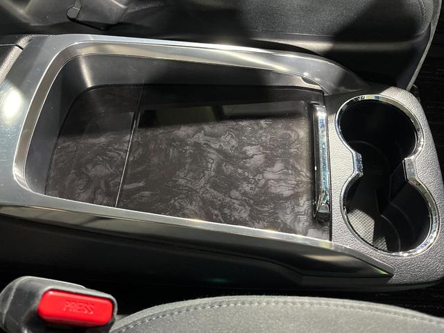 アルファード ２．５Ｓ　Ａパッケージ　両側電動ドア　ＢＩＧ－Ｘ１０インチナビ　バックカメラ　衝突軽減　レーダークルーズ　禁煙車　ドラレコ　コーナーセンサー　スマートキー　ＬＥＤヘッド　ＥＴＣ　純正１８インチアルミ　オートハイビーム（50枚目）