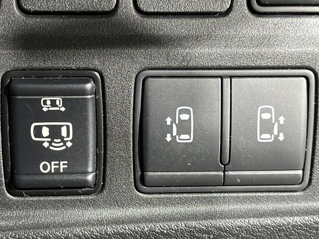 セレナ ハイウェイスター　ＶセレクションＩＩ　両側電動ドア　ＳＤナビ　後席モニター　全周囲カメラ　衝突被害軽減システム　レーダークルーズ　禁煙車　ドラレコ　コーナーセンサー　スマートキー　ＬＥＤヘッド　ＥＴＣ　純正１６インチアルミ　オートライト（4枚目）