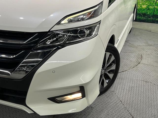 セレナ ハイウェイスター　ＶセレクションＩＩ　両側電動ドア　ＳＤナビ　後席モニター　全周囲カメラ　衝突被害軽減システム　レーダークルーズ　禁煙車　ドラレコ　コーナーセンサー　スマートキー　ＬＥＤヘッド　ＥＴＣ　純正１６インチアルミ　オートライト（12枚目）