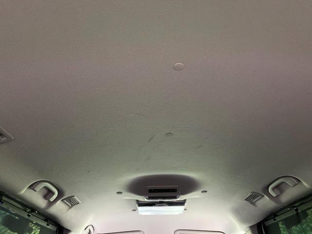 セレナ ハイウェイスター　ＶセレクションＩＩ　両側電動ドア　ＳＤナビ　後席モニター　全周囲カメラ　衝突被害軽減システム　レーダークルーズ　禁煙車　ドラレコ　コーナーセンサー　スマートキー　ＬＥＤヘッド　ＥＴＣ　純正１６インチアルミ　オートライト（63枚目）