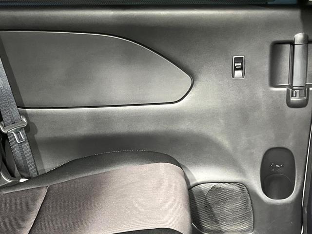 セレナ ハイウェイスター　ＶセレクションＩＩ　両側電動ドア　ＳＤナビ　後席モニター　全周囲カメラ　衝突被害軽減システム　レーダークルーズ　禁煙車　ドラレコ　コーナーセンサー　スマートキー　ＬＥＤヘッド　ＥＴＣ　純正１６インチアルミ　オートライト（64枚目）