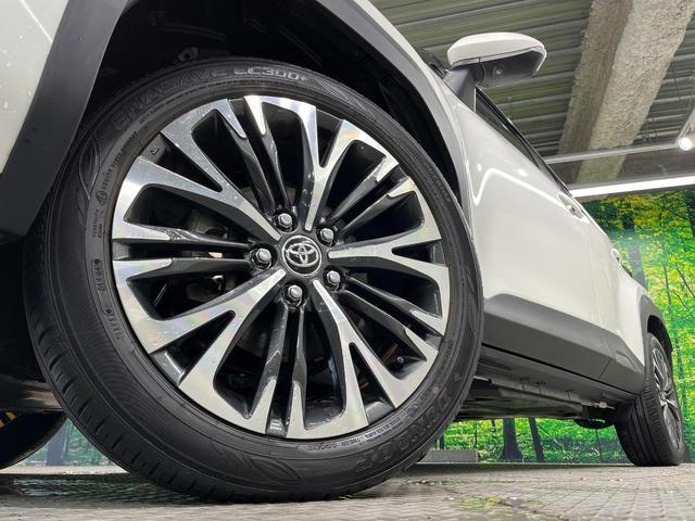 ヤリスクロス ハイブリッドＺ　全周囲カメラ　衝突軽減　レーダークルーズ　禁煙車　純正８インチディスプレイオーディオ　ハーフレザーシート　パワーシート　ドラレコ　コーナーセンサー　スマートキー　ＥＴＣ　ＡｐｐｌｅＣａｒｐｌａｙ（13枚目）