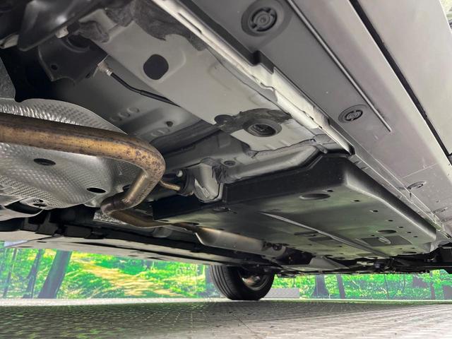 ヤリスクロス ハイブリッドＺ　全周囲カメラ　衝突軽減　レーダークルーズ　禁煙車　純正８インチディスプレイオーディオ　ハーフレザーシート　パワーシート　ドラレコ　コーナーセンサー　スマートキー　ＥＴＣ　ＡｐｐｌｅＣａｒｐｌａｙ（22枚目）