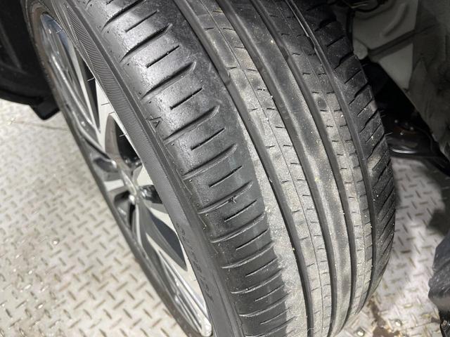 ヤリスクロス ハイブリッドＺ　全周囲カメラ　衝突軽減　レーダークルーズ　禁煙車　純正８インチディスプレイオーディオ　ハーフレザーシート　パワーシート　ドラレコ　コーナーセンサー　スマートキー　ＥＴＣ　ＡｐｐｌｅＣａｒｐｌａｙ（58枚目）