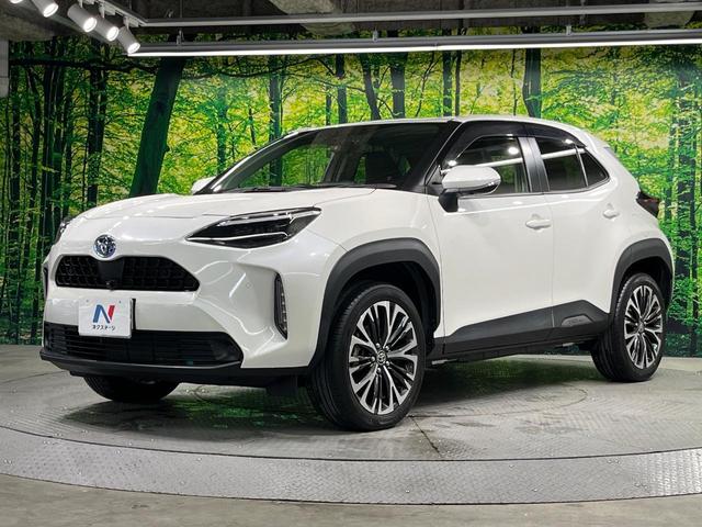 ヤリスクロス ハイブリッドＺ　全周囲カメラ　衝突軽減　レーダークルーズ　禁煙車　純正８インチディスプレイオーディオ　ハーフレザーシート　パワーシート　ドラレコ　コーナーセンサー　スマートキー　ＥＴＣ　ＡｐｐｌｅＣａｒｐｌａｙ（62枚目）