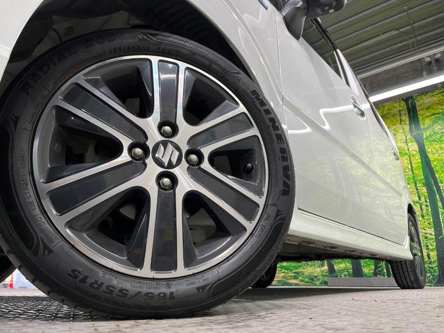 �y�����P�T�C���`�A���~�z�C�[���z�O�ςɃ}�b�`���������A���~�z�C�[���𑕒����Ă���܂��B�e��ЊO�A���~�z�C�[����A�X�^�b�h���X�^�C�����戵�����Ă���܂��B���񂲑��k����������