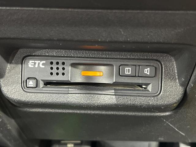 フリード G ジャストセレクション 純正ナビ 電動スライドドア 禁煙車 ドラレコ スマートキー ビルトインETC オートエアコン CD DVD再生 地デジ(7枚目)