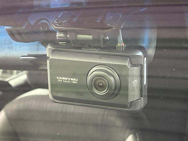 フリード G プレミアムエディション 両側電動ドア 純正SDナビ 禁煙車 ドラレコ スマートキー HIDヘッド ビルトインETC クルコン オートエアコン AppleCarplay Bluetooth CD DVD再生 地デジ(25枚目)