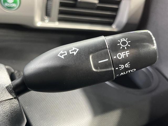 フリード G プレミアムエディション 両側電動ドア 純正SDナビ 禁煙車 ドラレコ スマートキー HIDヘッド ビルトインETC クルコン オートエアコン AppleCarplay Bluetooth CD DVD再生 地デジ(33枚目)