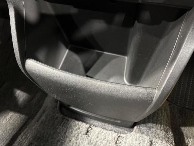 フリード G プレミアムエディション 両側電動ドア 純正SDナビ 禁煙車 ドラレコ スマートキー HIDヘッド ビルトインETC クルコン オートエアコン AppleCarplay Bluetooth CD DVD再生 地デジ(42枚目)